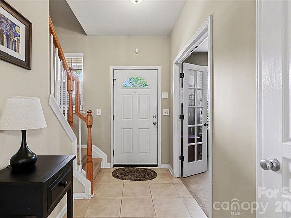 3rd image of 8418 Chaceview Ct