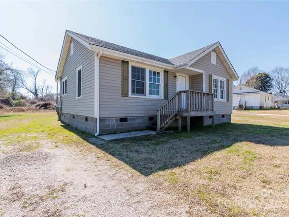 819 W Rankin Ave, Gastonia, NC 28052