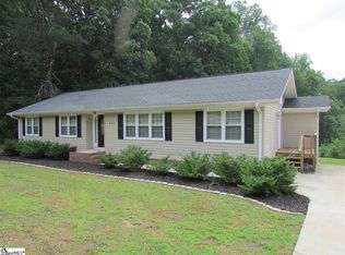 447 Tabor Woods Rd, Pickens, SC 29671