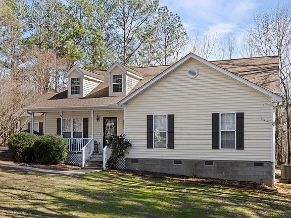 3rd image of 514 Big Branch Ln