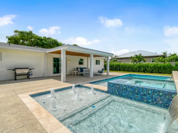 4879 SE Horseshoe Point Road, Stuart, FL 34997