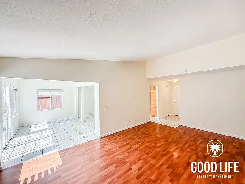 3 bed, 2.0 bath, 1304 sqft, $4,000 — Photo 4
