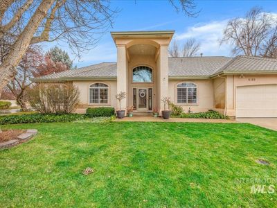 6160 N Fountain Ln, Garden City, ID, 83714