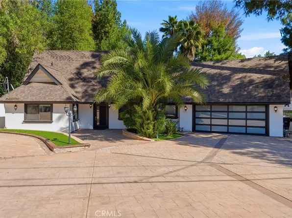 5836 Winnetka Ave, Woodland Hills, CA 91367
