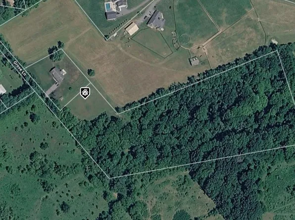 440 Grove Ln, Westminster, MD 21157