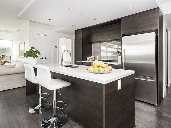 3rd image of 1550 Fern St #607