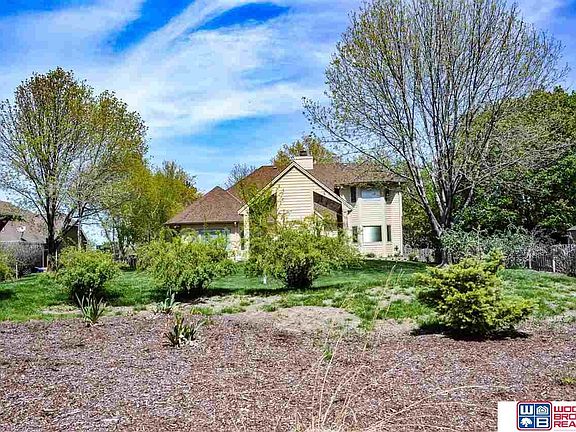 5th image of 8537 Chaparral Cir
