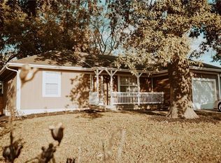 602 Birch St, Peculiar, MO 64078