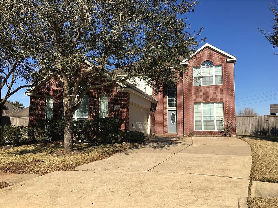 1st image of 9139 Stoneleigh Dr