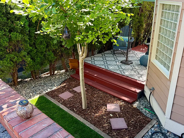 808 1st St — Photo 31