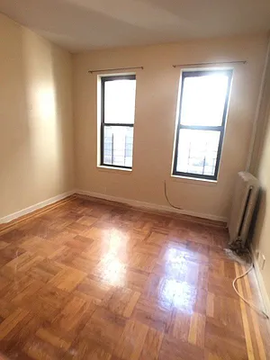 Rented by Bohemia Realty Group | media 8