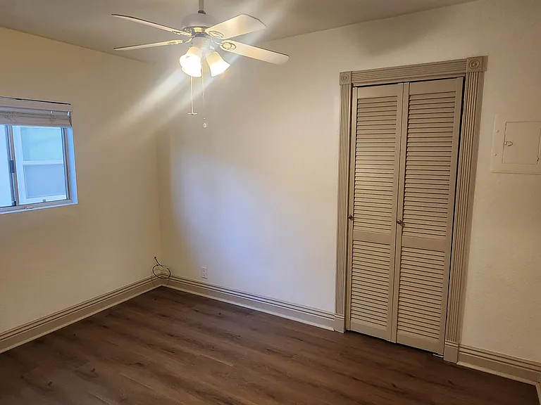 2nd bedroom.