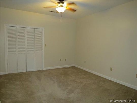 5th image of 810 Davie Ave