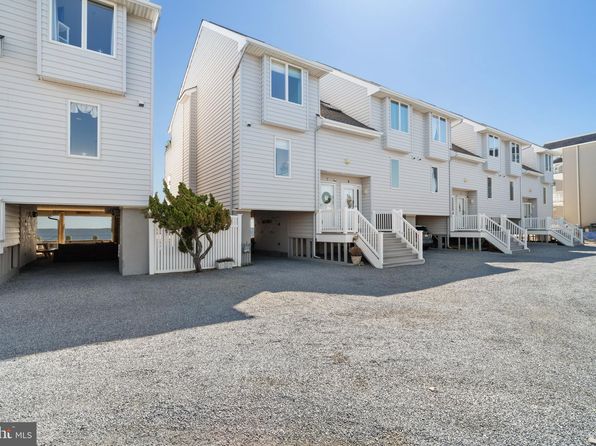 389 Bay Shore Dr APT 7, Barnegat, NJ 08005