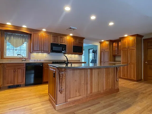 11 Timber Hill Rd — Photo 3
