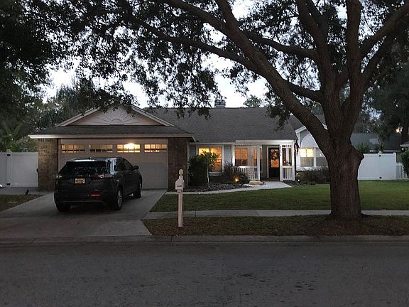 2nd image of 2056 Diane Ave