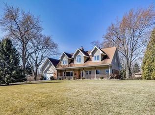 400 Hillcrest Dr, Prospect Heights, IL 60070