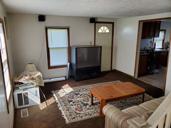 5th image of 209 E Harvard Ave