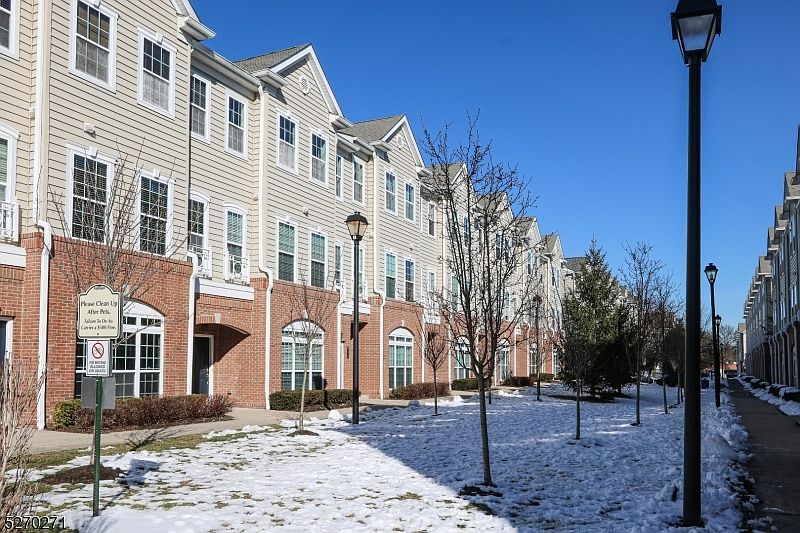 1st image of 1406 Hamilton St #1406