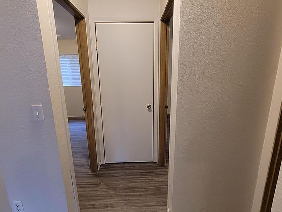 5th image of 8511 Locust Ave E #C0c42d65b