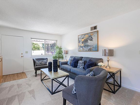 5th image of 210 Gomes Ct APT 4