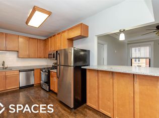 6105 N Winthrop Ave APT 1, Chicago, IL 60660