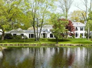 81 Valley Rd, New Canaan, CT 06840