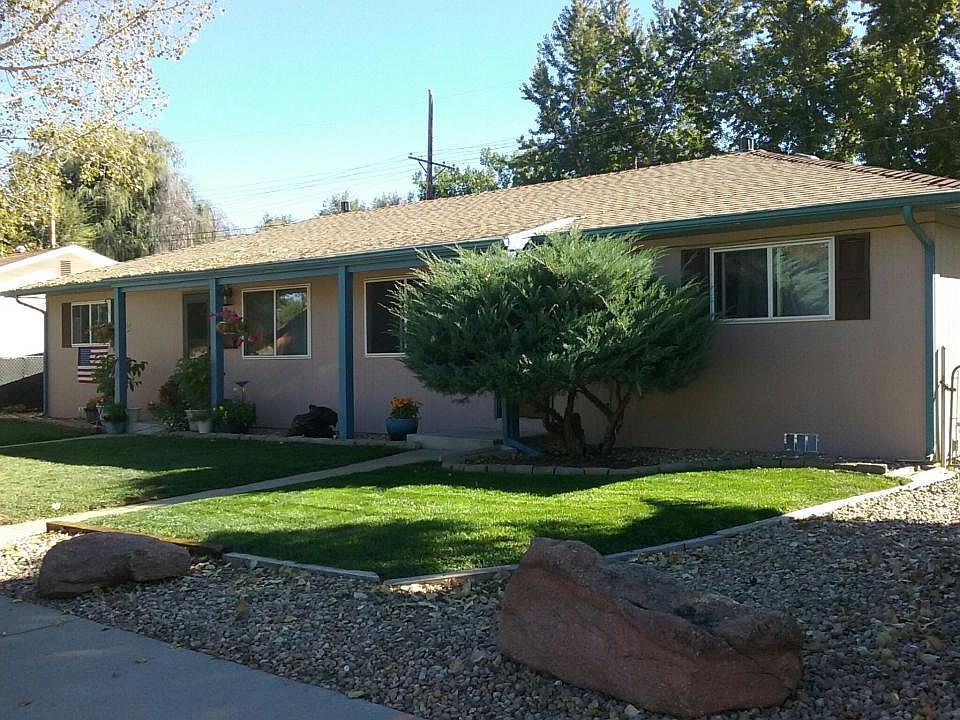 Front of duplex