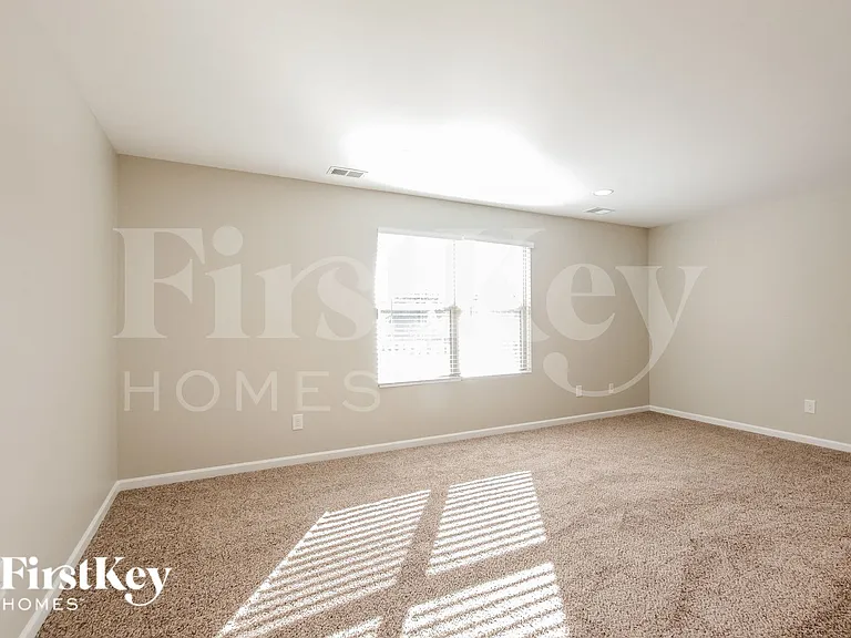 4204 Craighill Ln — Photo 13