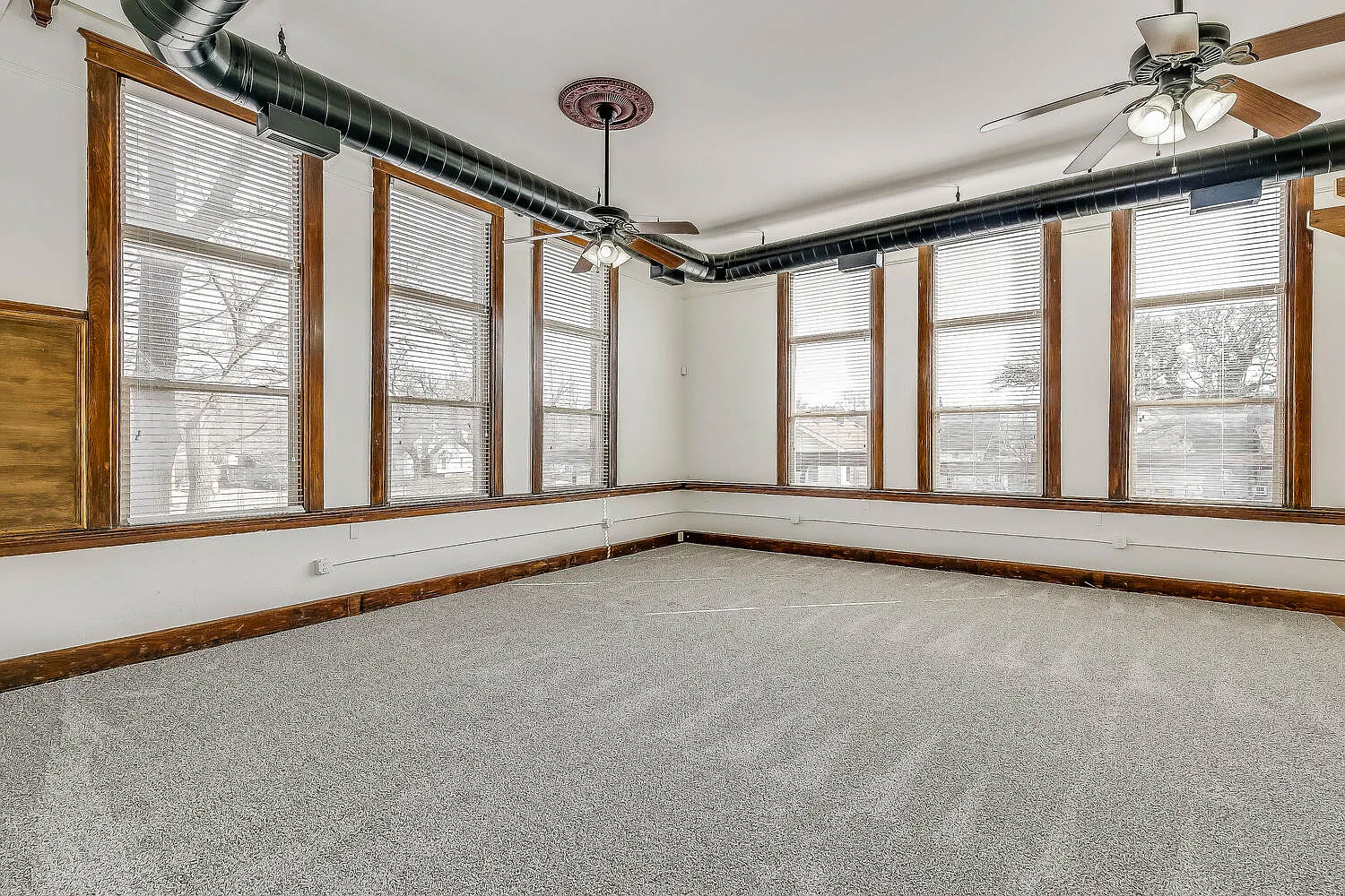 2 bed, 2048 sqft, $1,850 — Photo 4