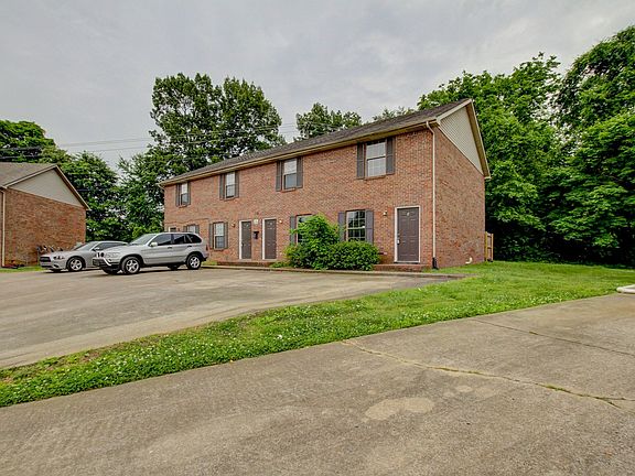 2nd image of 116 Hickory Trce #2