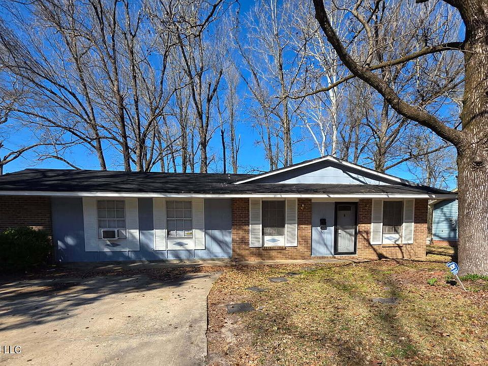 1st image of 742 Benning Rd