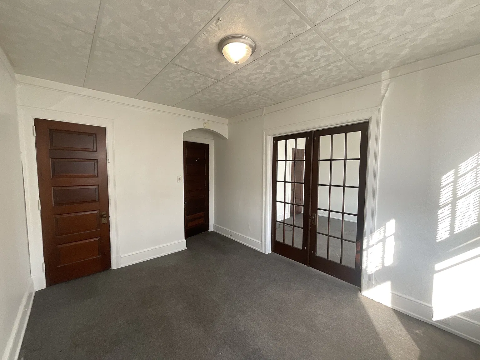 162 E Market St, York - 14 S Queen - 4N — Photo 3
