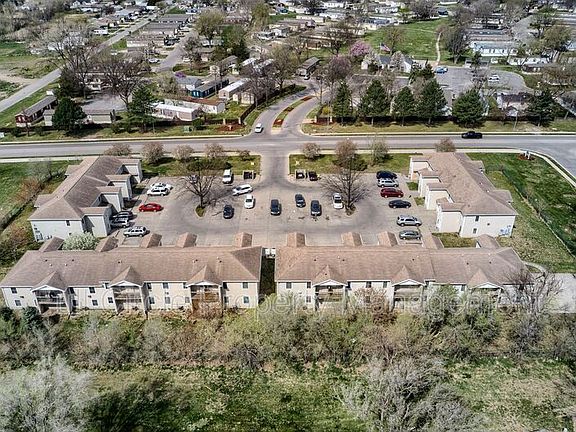 3rd image of 2720 N 1st St APT 1