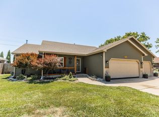 2975 Berkley Ln, Salina, KS 67401