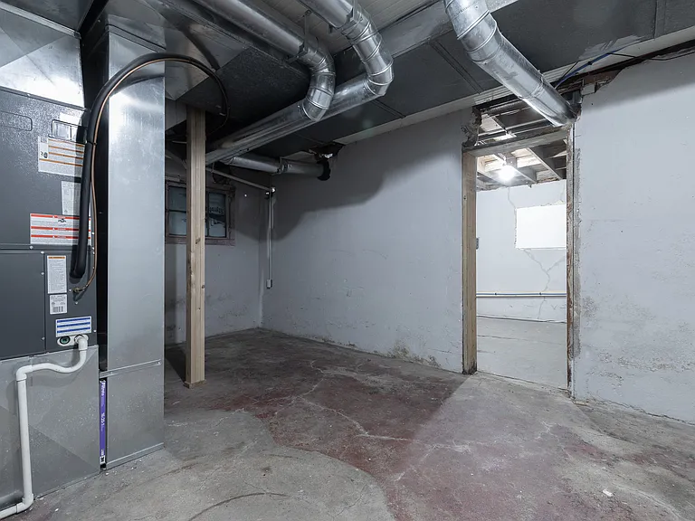 204 Walnut St — Photo 42