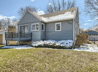 1563 16th Ter NW, New Brighton, MN 55112