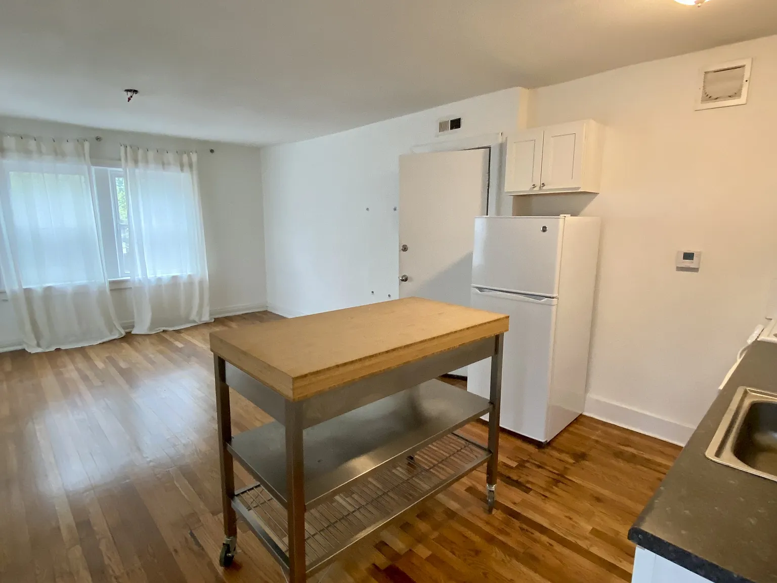 Summit Street - 3713-203 — Photo 3