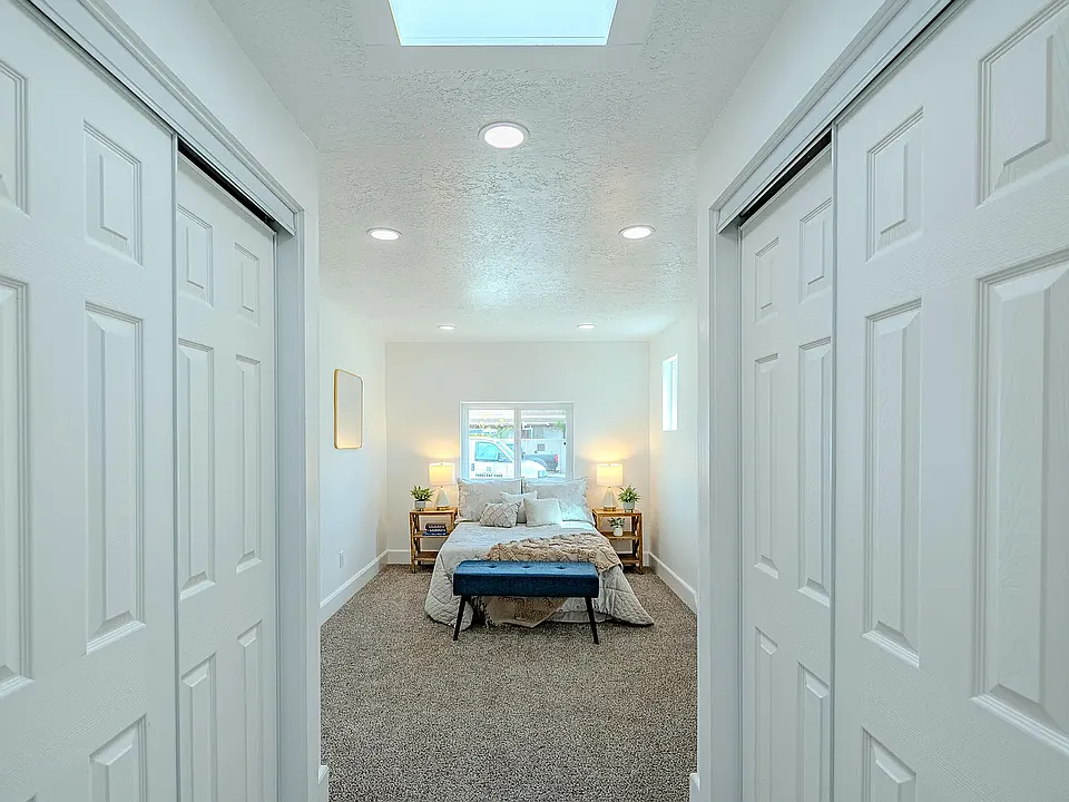 2428 Floral Rd NW