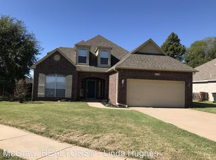 9902 N 116th Ave E, Owasso, OK 74055