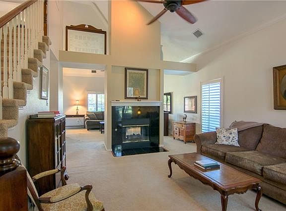 2nd image of 1709 Gunnison Dr