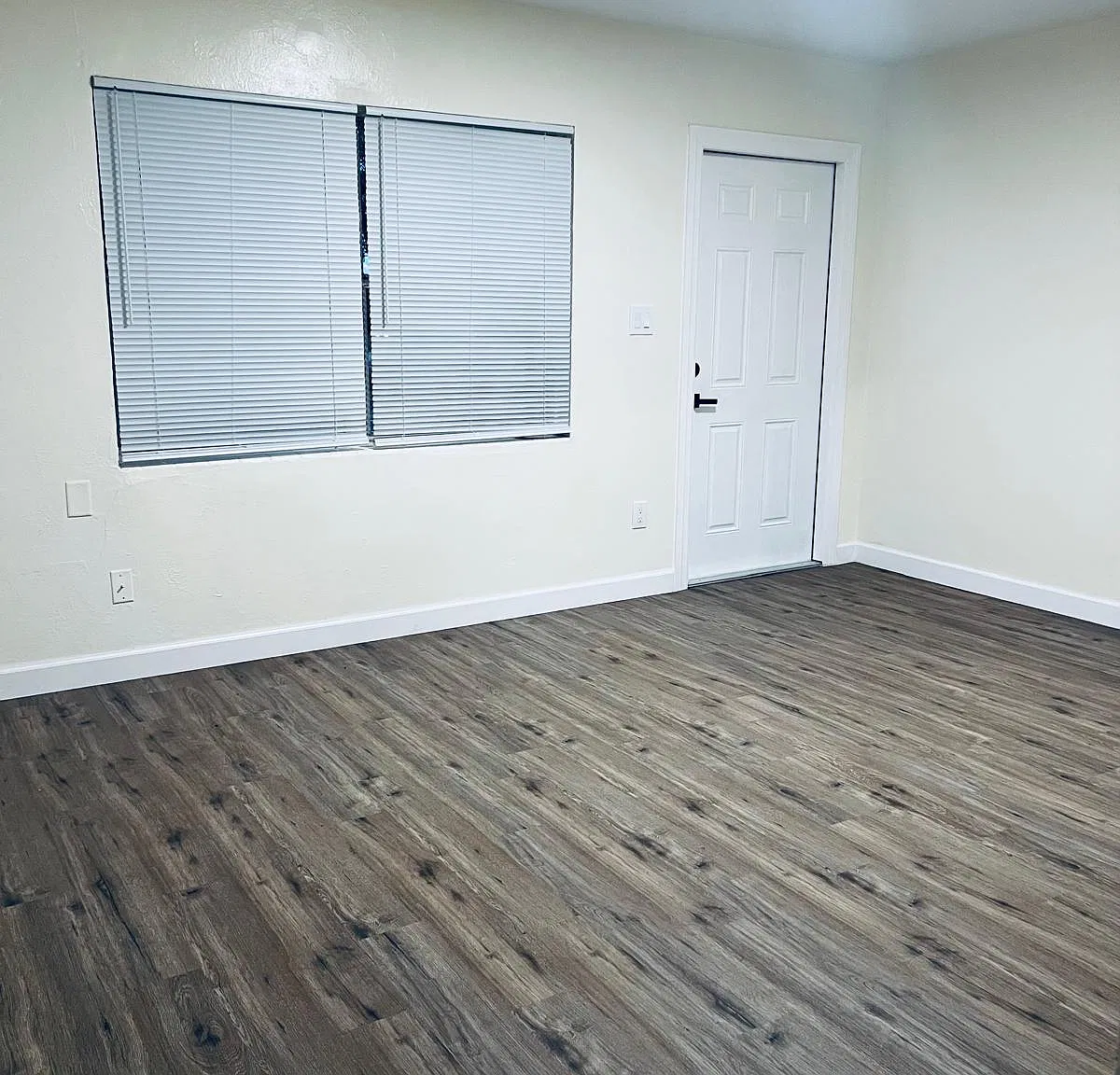 2 bed, 773 sqft, $1,600 — Photo 4