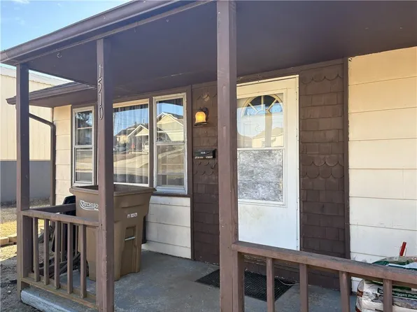 1510 Atchison St, Atchison, KS 66002