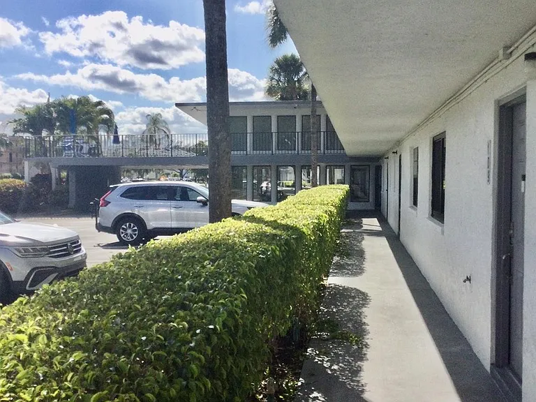 9233 SW 8th St #110 — Photo 2