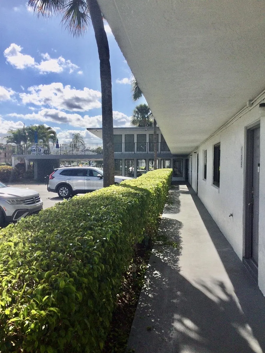 Building Photo - 9233 SW 8th St #110