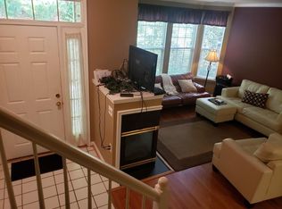 1300 Windleaf Dr UNIT Q, Reston, VA 20194