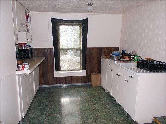 4th image of 20 West Ave