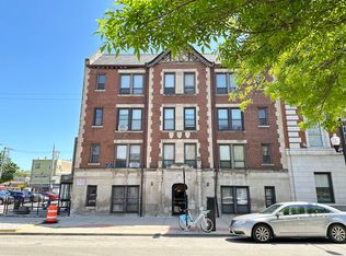 3345 N Marshfield Ave #604, Chicago, IL 60657