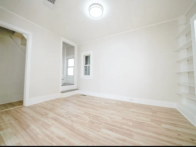 4 Foster Ct #4 — Photo 17