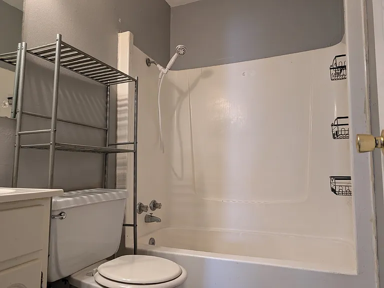120 Willow Ln #A — Photo 10